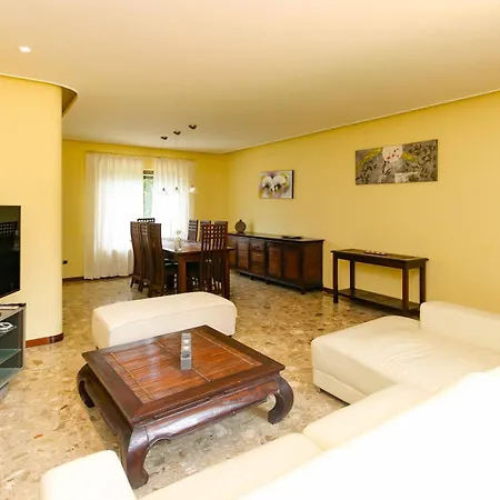 Tulipa Holiday home *